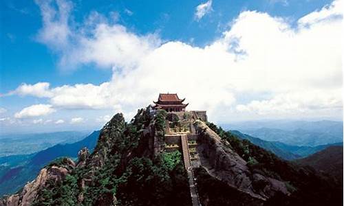 安徽九华山旅游攻略必玩的景点_安徽九华山旅游攻略必玩的景点有哪些