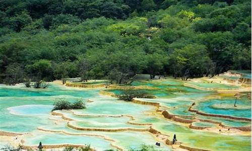 四川的旅游景点有哪些_四川的旅游景点有哪些最出名