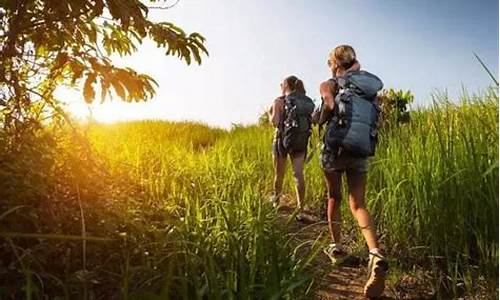 携程旅游自由行和跟团游有什么区别呢_携程旅游自由行和跟团游有什么区别呢